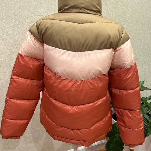 NWT - Columbia Women's Puffect™ Color Block Jacket - Picture 6 of 12